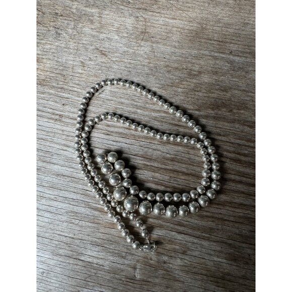 Classic Graduated Ball Bead 925 sterling silver necklace 39.33 grams - Picture 4 of 5